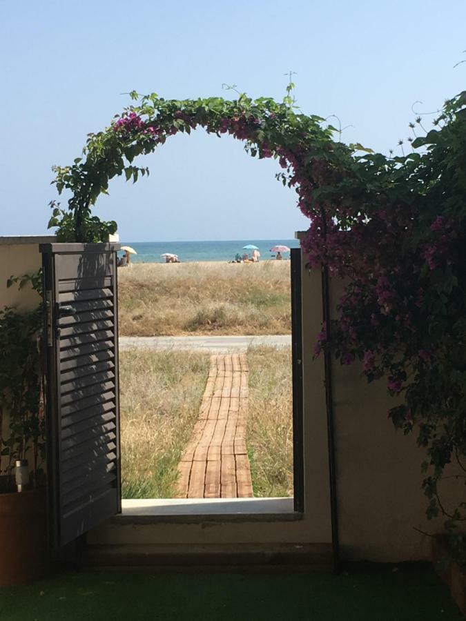 קסטלדפלס Beach Flat With Garden מראה חיצוני תמונה