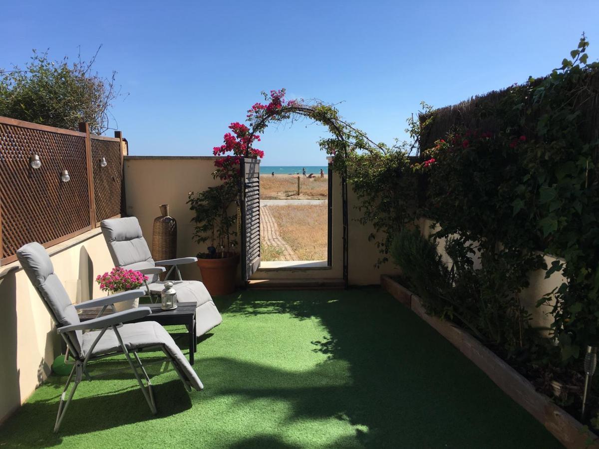 קסטלדפלס Beach Flat With Garden מראה חיצוני תמונה